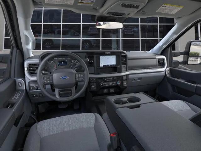 2026 Ford F-350 XLT