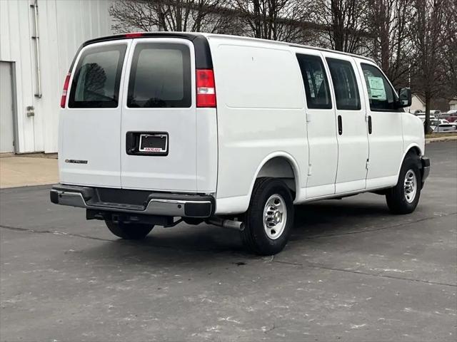 2025 Chevrolet Express Cargo Van RWD 2500 Regular Wheelbase WT