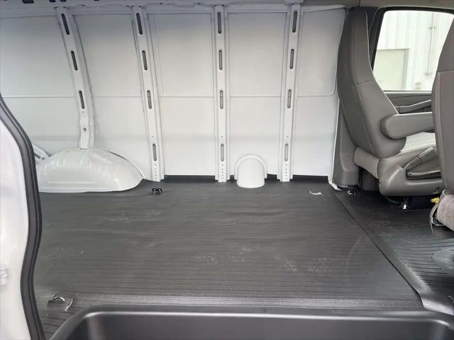 2025 Chevrolet Express Cargo Van RWD 2500 Regular Wheelbase WT