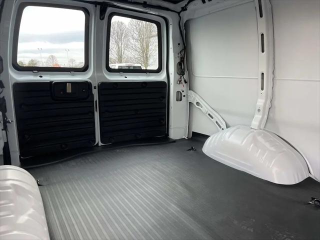2025 Chevrolet Express Cargo Van RWD 2500 Regular Wheelbase WT