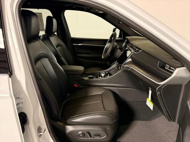 2025 Jeep Grand Cherokee L Limited 4x4