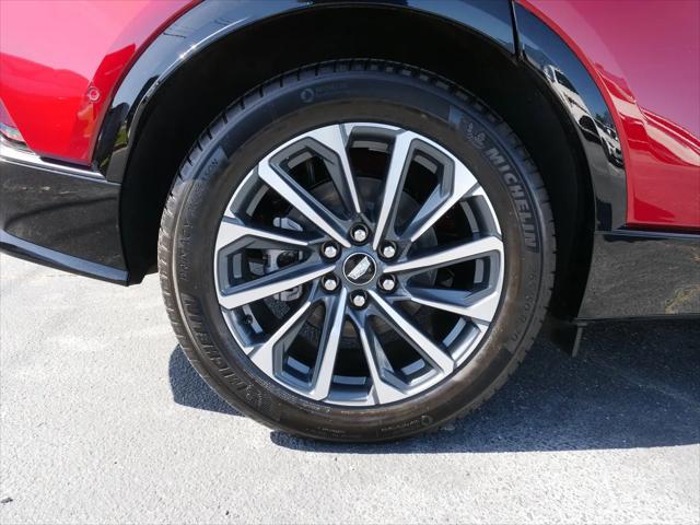 2024 Cadillac iQ Sport w/1SJ