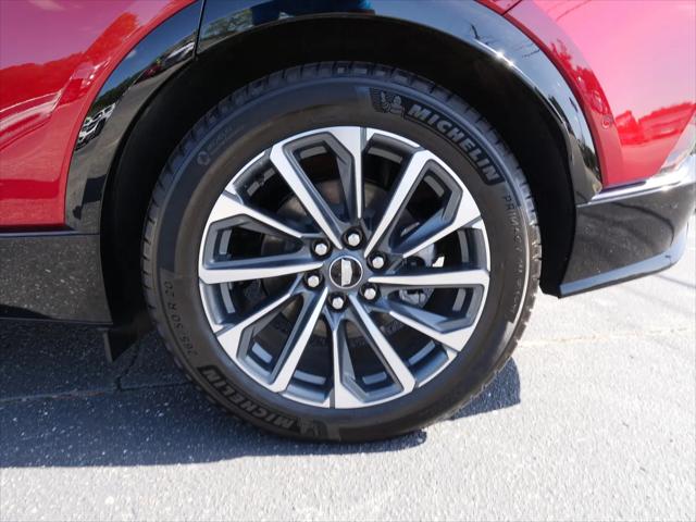 2024 Cadillac iQ Sport w/1SJ