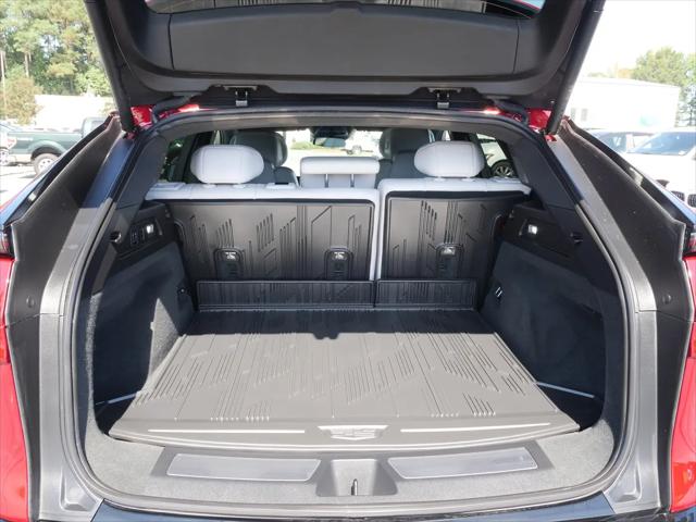 2024 Cadillac iQ Sport w/1SJ