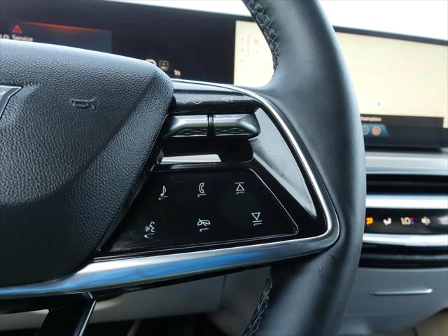 2024 Cadillac iQ Sport w/1SJ