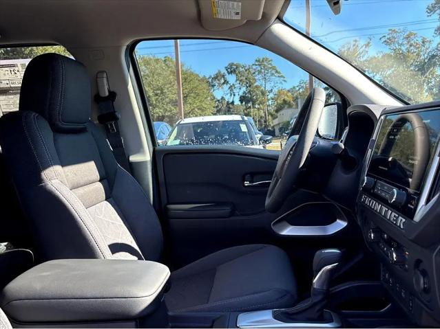 2026 Nissan Frontier Crew Cab SV 4x2