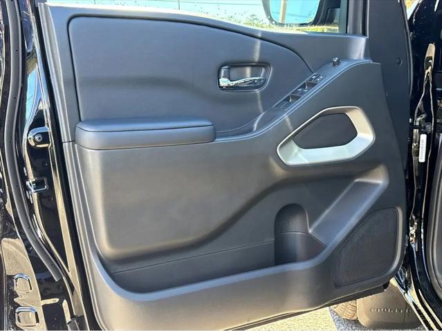 2026 Nissan Frontier Crew Cab SV 4x2