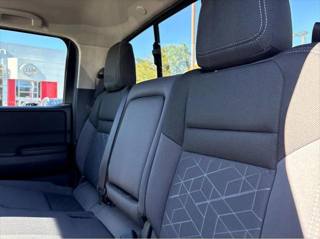 2026 Nissan Frontier Crew Cab SV 4x2