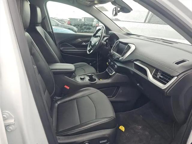 2024 GMC Terrain AWD SLT