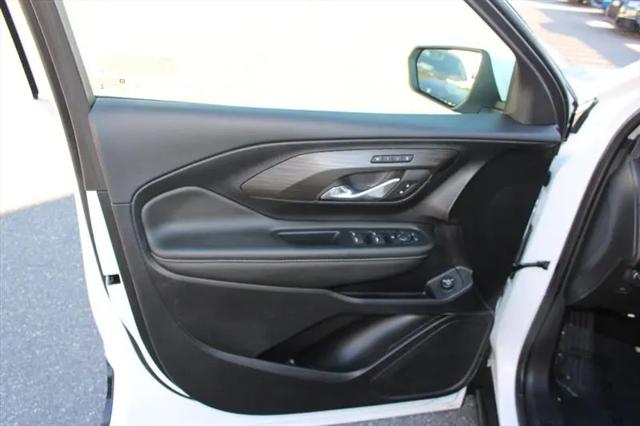 2024 GMC Terrain AWD SLT