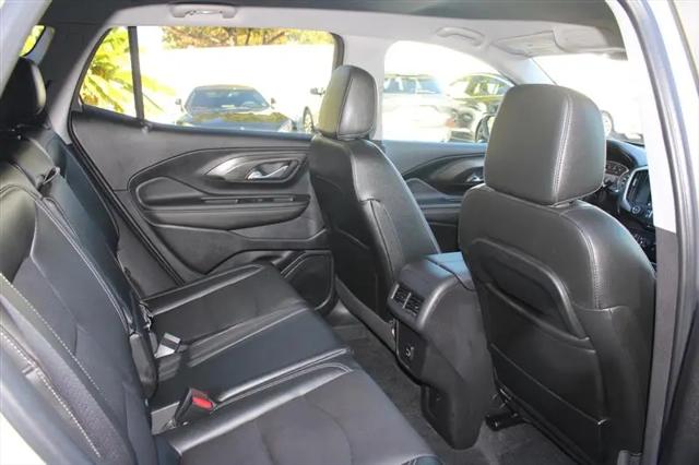 2024 GMC Terrain AWD SLT
