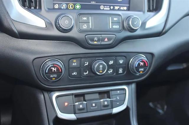 2024 GMC Terrain AWD SLT