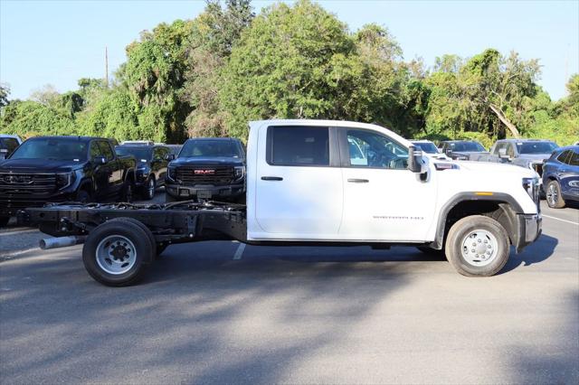 2026 GMC Sierra 3500HD CC Pro