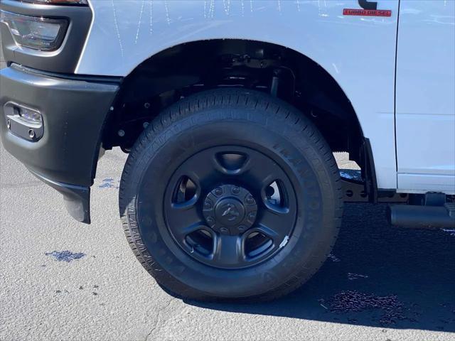 2026 Ram 3500 Tradesman Crew Cab 4x4 8' Box