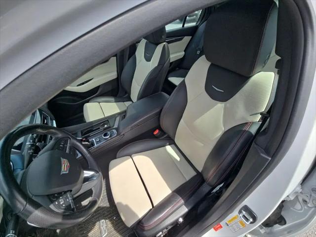 2022 Cadillac CT5 Sport