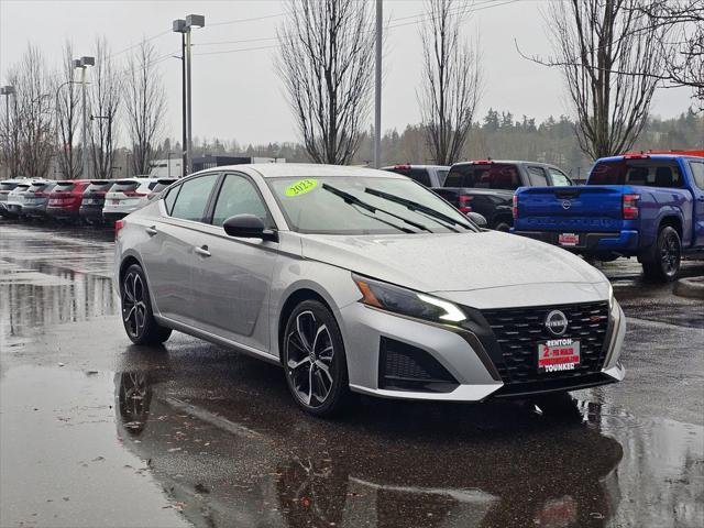 2023 Nissan Altima SR FWD