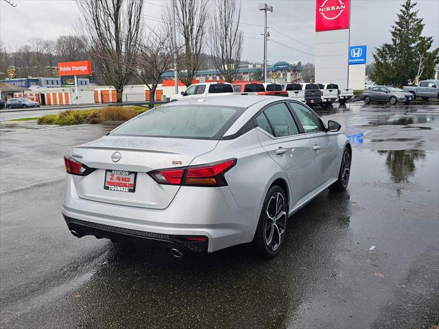 2023 Nissan Altima SR FWD