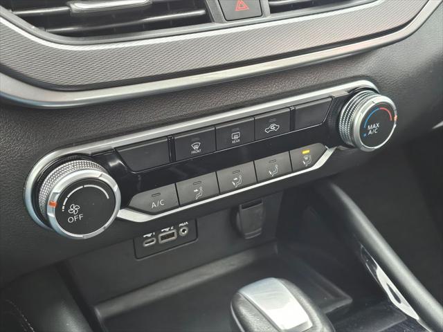 2023 Nissan Altima SR FWD