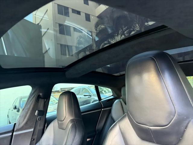 2015 Tesla Model S P85D