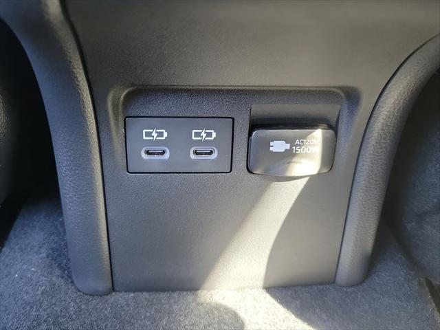 2026 Toyota Prius Plug-In XSE