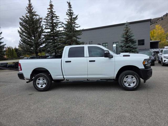 2024 RAM 2500 Tradesman Crew Cab 4x4 64 Box