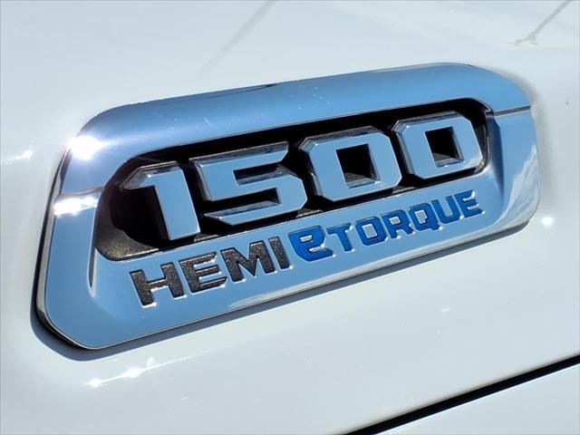 2023 RAM 1500 Laramie Crew Cab 4x4 57 Box 2023 RAM 1500 Laramie Crew Cab 4x4 57 Box