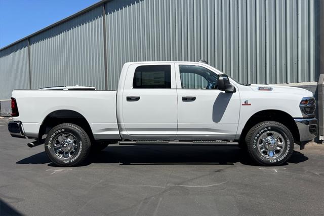 2025 RAM 2500 Tradesman Crew Cab 4x4 64 Box 2025 RAM 2500 Tradesman Crew Cab 4x4 64 Box