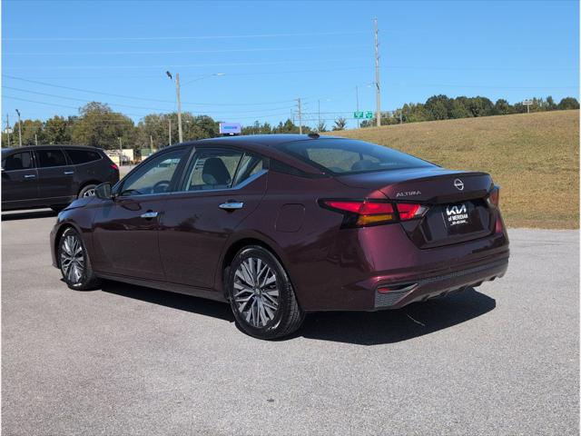 2024 Nissan Altima SV FWD