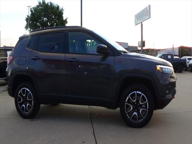 2024 Jeep Compass Trailhawk 4x4