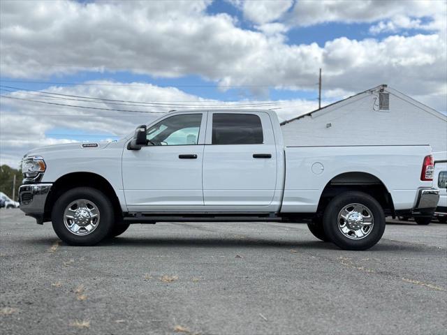 2024 RAM 2500 Tradesman Crew Cab 4x4 64 Box 2024 RAM 2500 Tradesman Crew Cab 4x4 64 Box