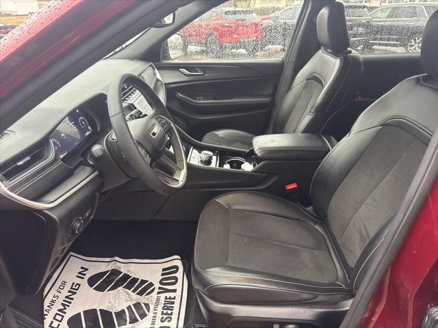 2023 Jeep Grand Cherokee L Altitude 4x4