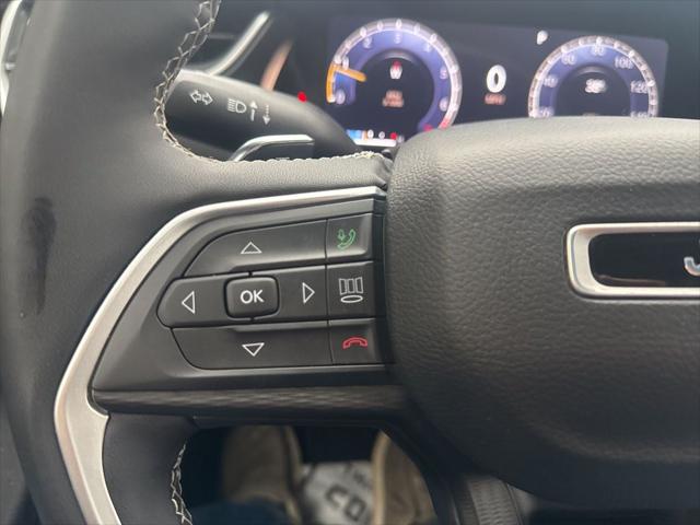 2023 Jeep Grand Cherokee L Altitude 4x4
