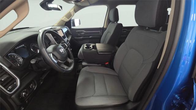 2020 RAM 1500 Big Horn Crew Cab 4x4 64 Box