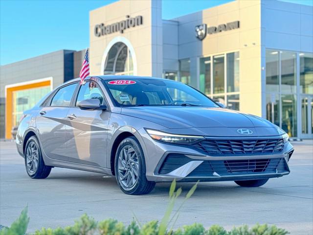 2024 Hyundai Elantra SEL 2024 Hyundai Elantra SEL