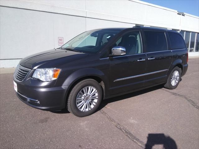 2016 Chrysler Town and Country Limited 2016 Chrysler Town and Country Limited