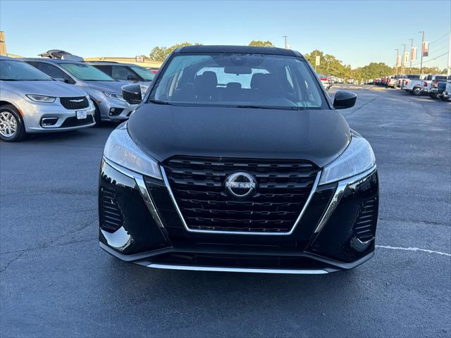 2024 Nissan Kicks S Xtronic CVT