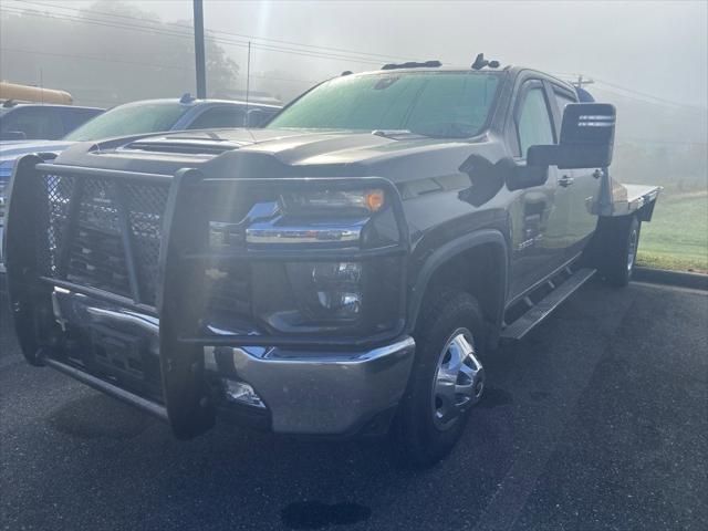 2022 Chevrolet Silverado 3500HD Chassis LT