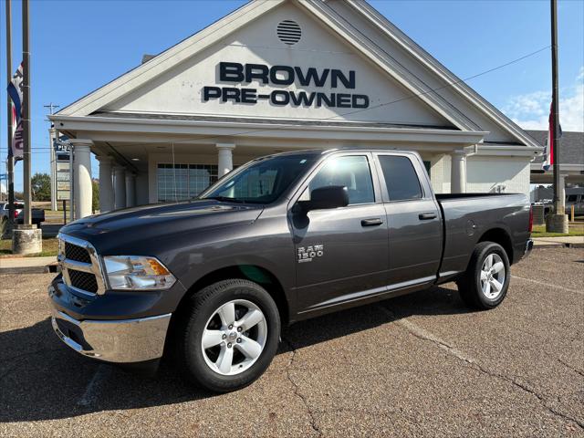 2024 RAM 1500 Classic SLT Quad Cab 4x2 64 Box 2024 RAM 1500 Classic SLT Quad Cab 4x2 64 Box