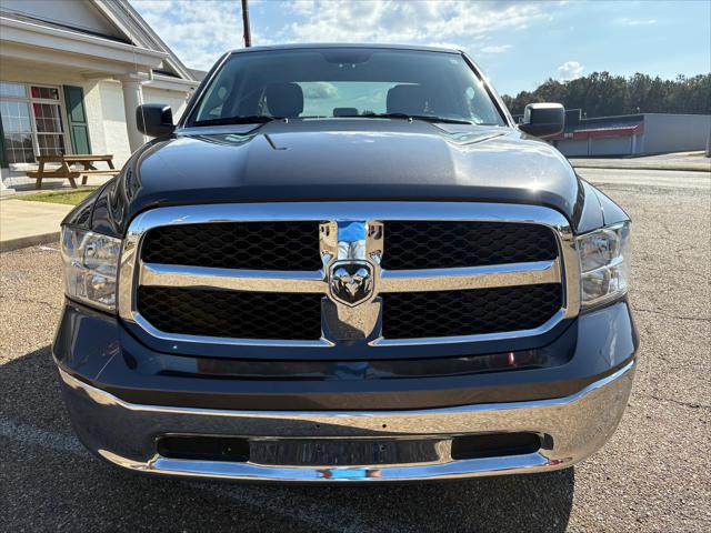2024 RAM 1500 Classic SLT Quad Cab 4x2 64 Box 2024 RAM 1500 Classic SLT Quad Cab 4x2 64 Box