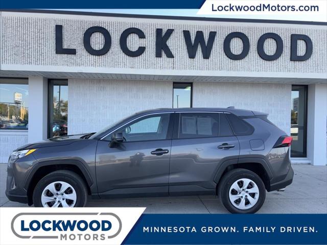 2024 Toyota RAV4 LE 2024 Toyota RAV4 LE