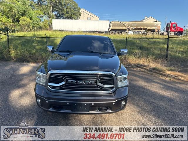 2017 RAM 1500 Limited Crew Cab 4x2 57 Box