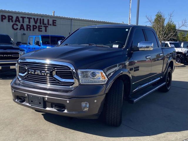 2017 RAM 1500 Limited Crew Cab 4x2 57 Box 2017 RAM 1500 Limited Crew Cab 4x2 57 Box