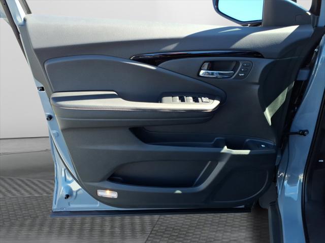 2026 Honda Ridgeline Black Edition Two-Tone