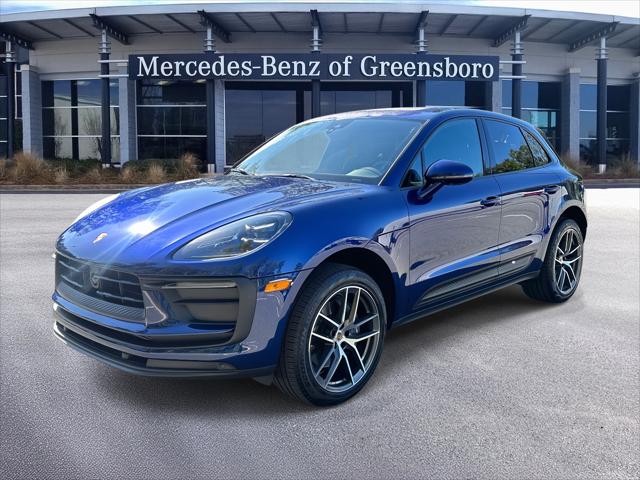 2024 Porsche Macan Base