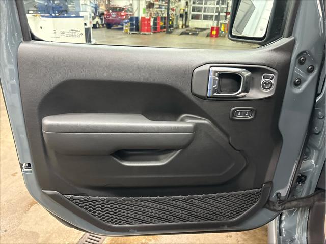 New 2026 Jeep Wrangler Willys For Sale in Wilmington, OH