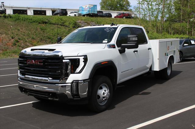 2026 GMC Sierra 3500HD CC Pro