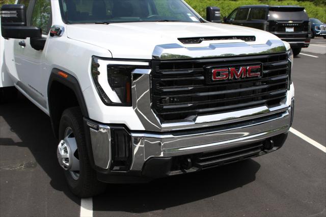 2026 GMC Sierra 3500HD CC Pro