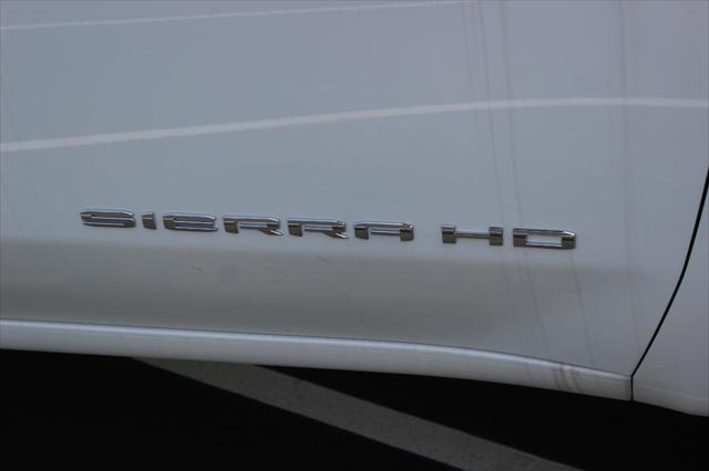 2026 GMC Sierra 3500HD CC Pro