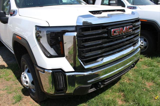 2026 GMC Sierra 3500HD CC Pro