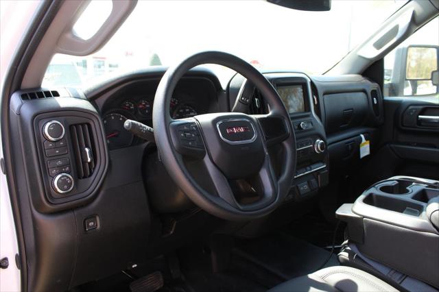 2026 GMC Sierra 3500HD CC Pro